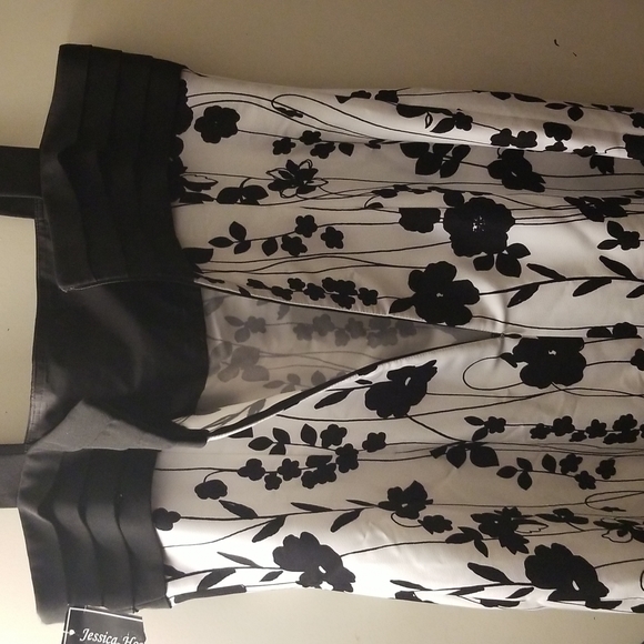 Spring Dress - Picture 6 of 6